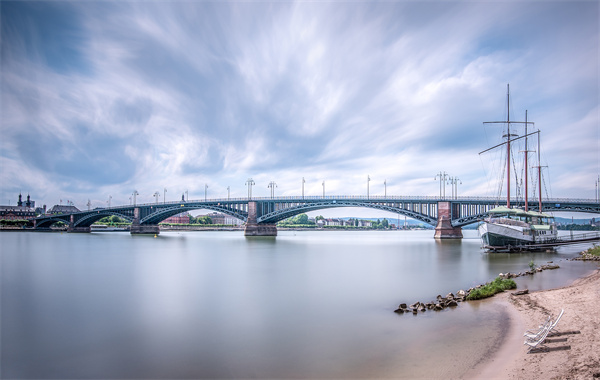 大明湖旅游景点介绍及景区简介 大明湖景区门票多少钱